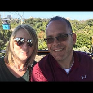 Meet your Posher, Lori